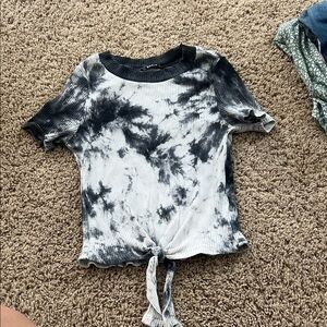 SHEIN Monochrome Ribbed Top